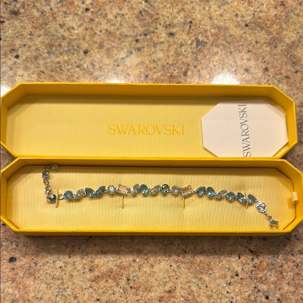 Swarovski Blue Elegance Bracelet